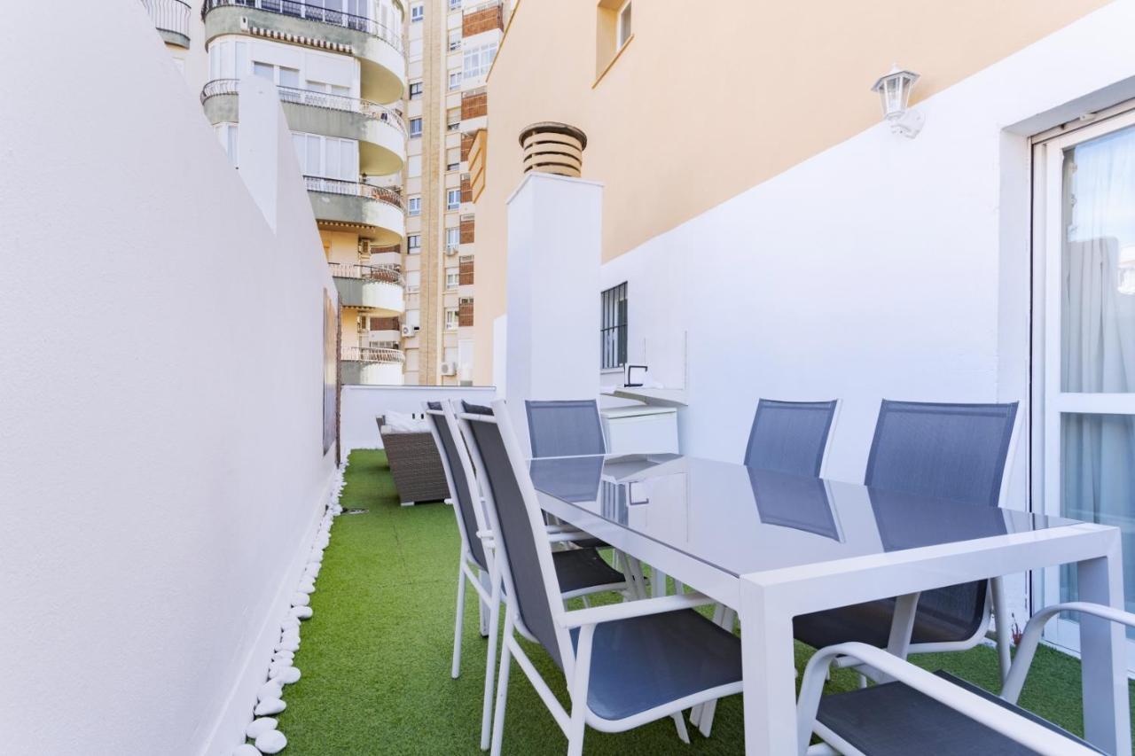 Rentcostadelsol Malagueta Arenal Малага Екстер'єр фото
