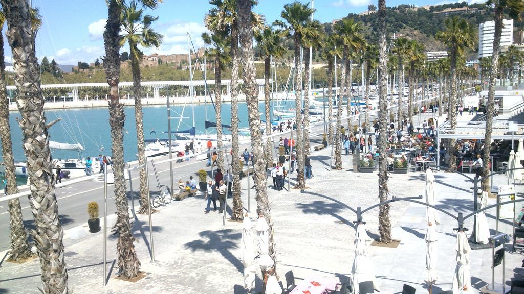 Rentcostadelsol Malagueta Arenal Малага Екстер'єр фото